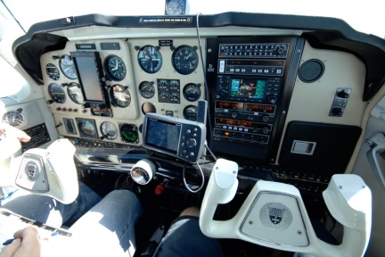 Beechcraft F33A Bonanza 1991
