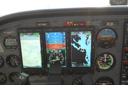 Cessna C172S Skyhawk 2000