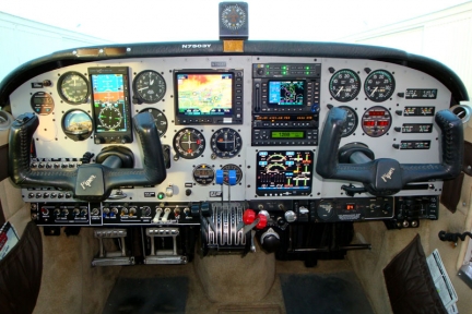 Piper PA-30 Twin Comanche 1964