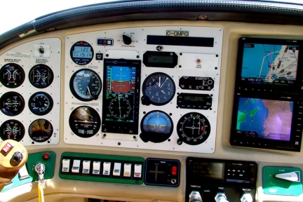 Lancair Columbia 300 2003