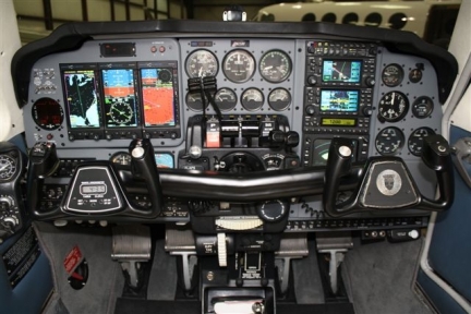 Beechcraft Baron 1981