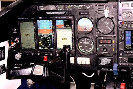 Mooney M20F 1976