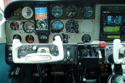 Beechcraft Musketeer Sundowner C23 1975